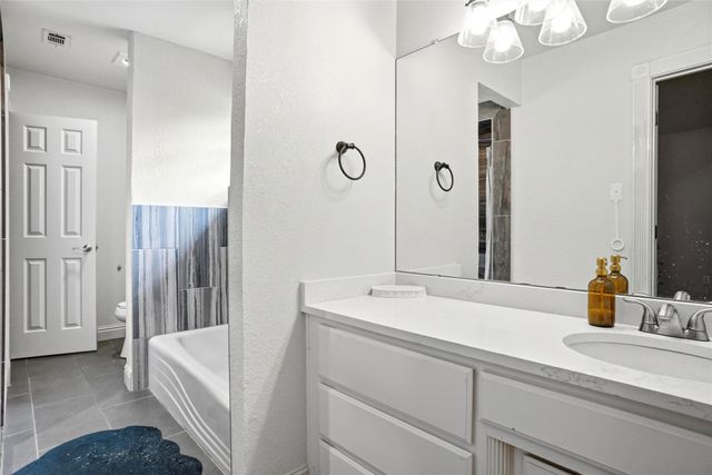 2600 Rosebud Lane, Richland Hills, TX 76118