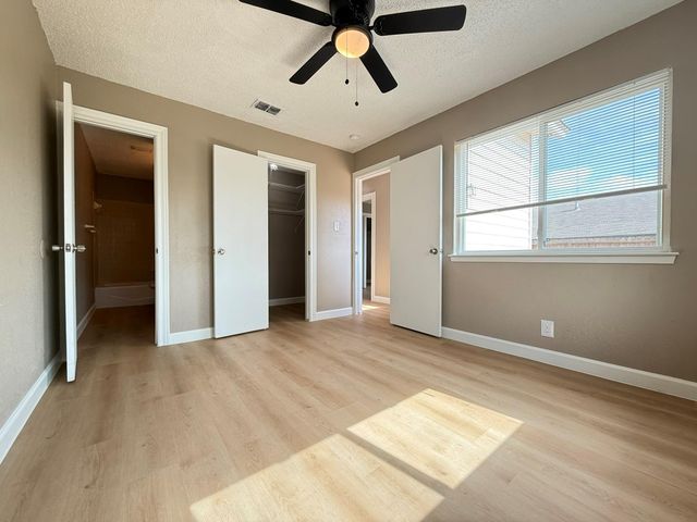 803 Country Aire DR A, Round Rock, TX 78664