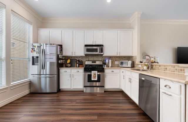 5733 Kansas Street, Houston, TX 77007