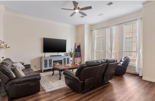 5733 Kansas Street, Houston, TX 77007