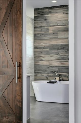 8611 Buffalo TRL, Lago Vista, TX 78645