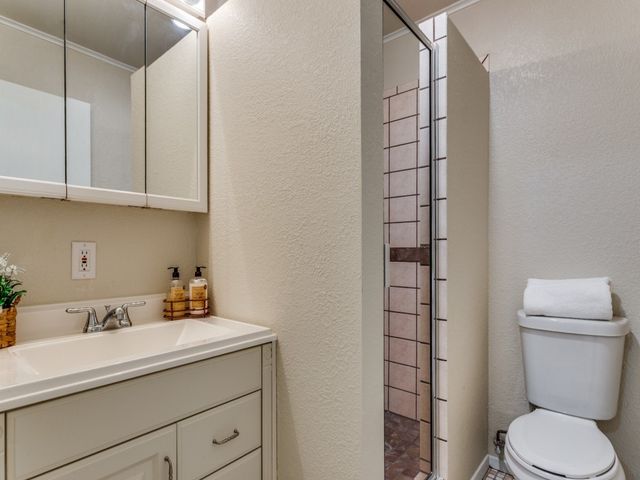 5840 Fm 933, Whitney, TX 76692