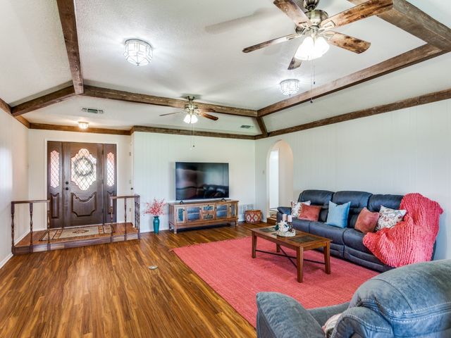 5840 Fm 933, Whitney, TX 76692