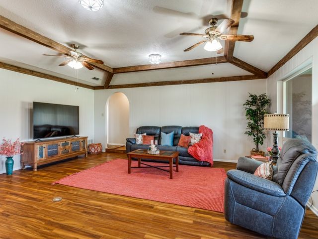 5840 Fm 933, Whitney, TX 76692