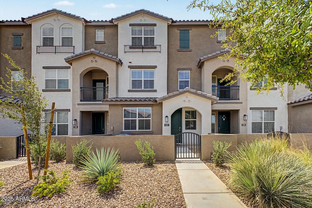 1255 N ARIZONA Avenue 1227, Chandler, AZ 85225 — exterior