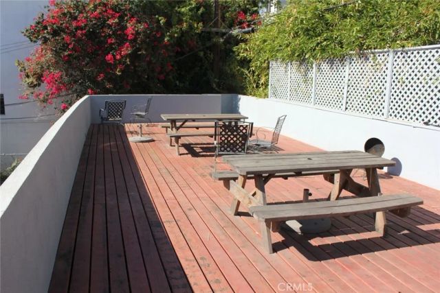 11921 Goshen Avenue 1, Los Angeles, CA 90049