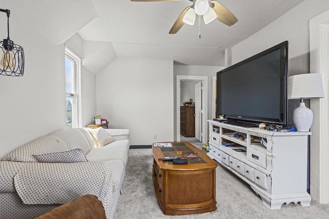 142 N MAIN STREET, Kimberly, WI 54136
