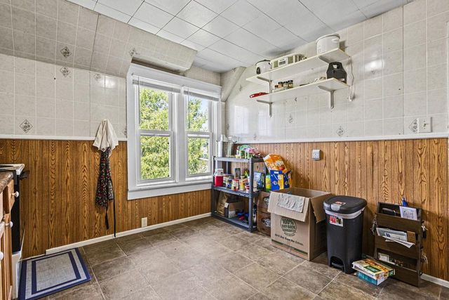 142 N MAIN STREET, Kimberly, WI 54136