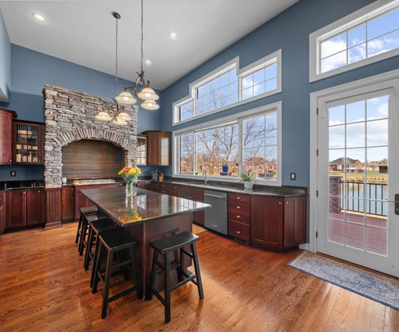 8178 Hunters Ridge Drive, Berlin Twp, MI 48166