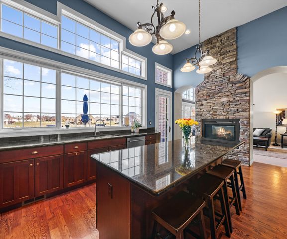 8178 Hunters Ridge Drive, Berlin Twp, MI 48166