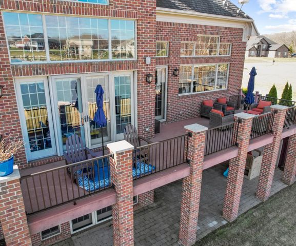 8178 Hunters Ridge Drive, Berlin Twp, MI 48166