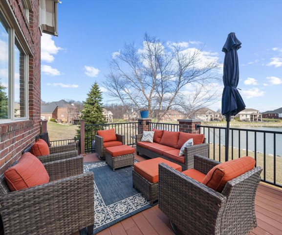 8178 Hunters Ridge Drive, Berlin Twp, MI 48166