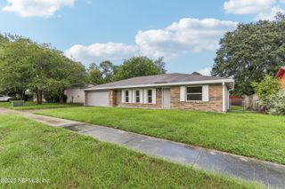 2427 OLSON Lane, Jacksonville, FL 32210