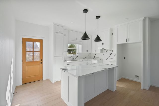 1482 Virginia Ave, Kingsville, TX 78363