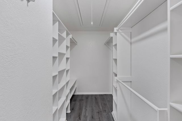 1514 Bogarte Drive, Grand Prairie, TX 75051