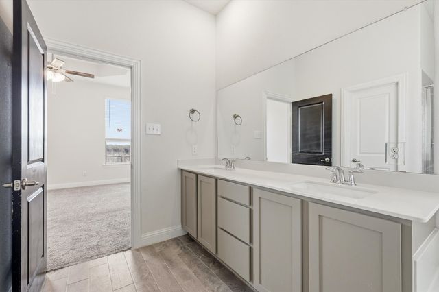 11249 Canyon Mine Drive, Aubrey, TX 76227