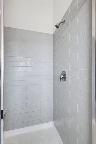 11249 Canyon Mine Drive, Aubrey, TX 76227