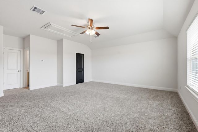 11249 Canyon Mine Drive, Aubrey, TX 76227