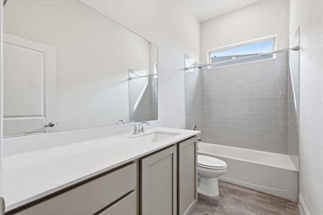 11249 Canyon Mine Drive, Aubrey, TX 76227