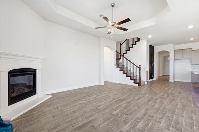 11249 Canyon Mine Drive, Aubrey, TX 76227