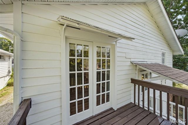 99 Sandau Avenue, Webster Groves, MO 63119