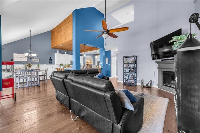 1700 Sunflower Drive, Corinth, TX 76210