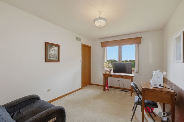 19600 Edgebrook Lane, Tinley Park, IL 60487