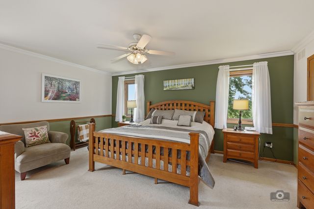19600 Edgebrook Lane, Tinley Park, IL 60487