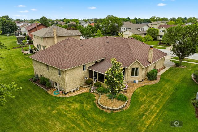19600 Edgebrook Lane, Tinley Park, IL 60487