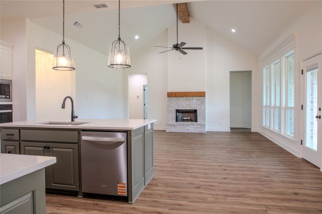 204 Sweetgrass Drive, Poolville, TX 76487