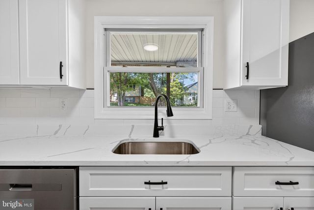 424 MARYLAND AVE, Catonsville, MD 21228