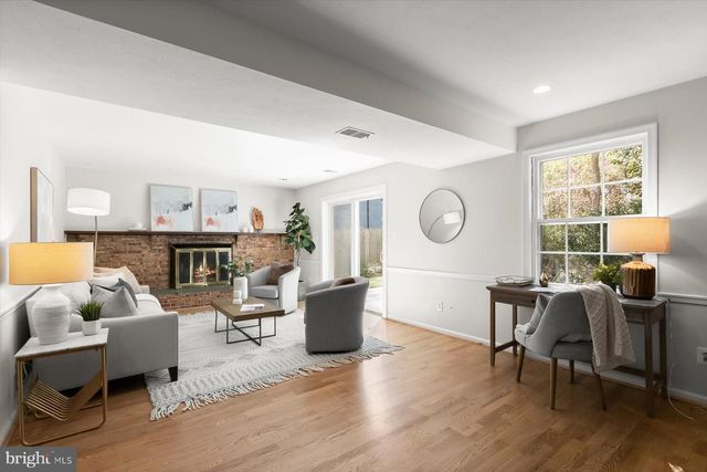 8016 LILLY STONE DR, Bethesda, MD 20817
