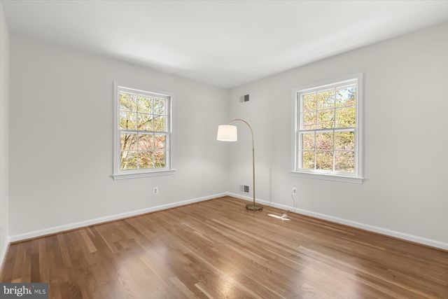 8016 LILLY STONE DR, Bethesda, MD 20817