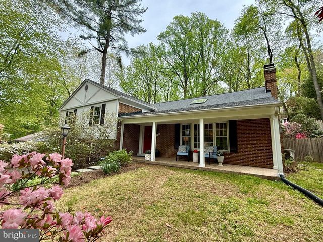8016 LILLY STONE DR, Bethesda, MD 20817