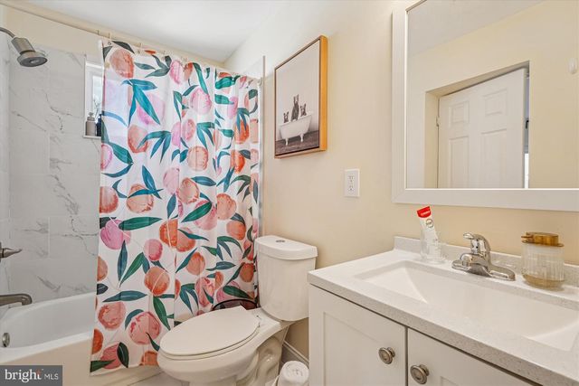 11814 COLLEGE VIEW DR, Silver Spring, MD 20902