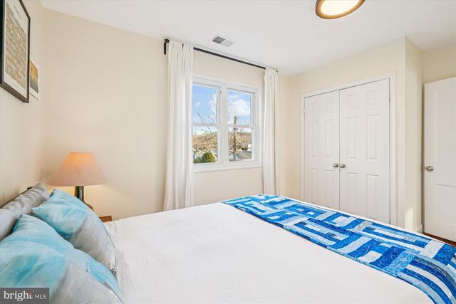 11814 COLLEGE VIEW DR, Silver Spring, MD 20902