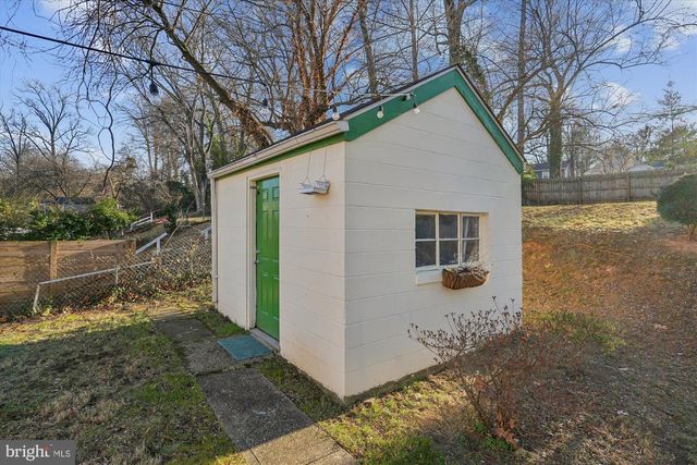 11814 COLLEGE VIEW DR, Silver Spring, MD 20902