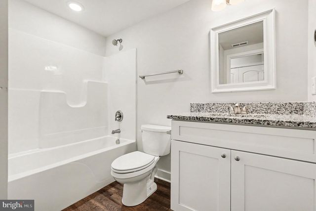 275 GREENWAY DR, Colonial Beach, VA 22443