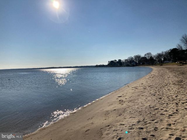 275 GREENWAY DR, Colonial Beach, VA 22443