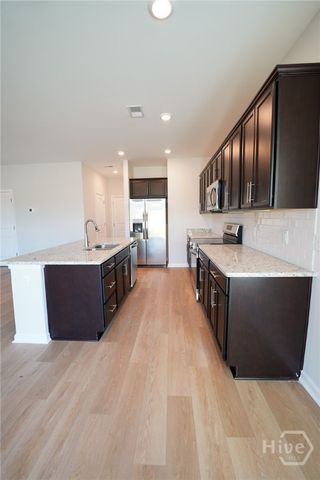 102 Fenway Street, Savannah, GA 31407