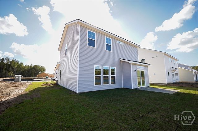 102 Fenway Street, Savannah, GA 31407