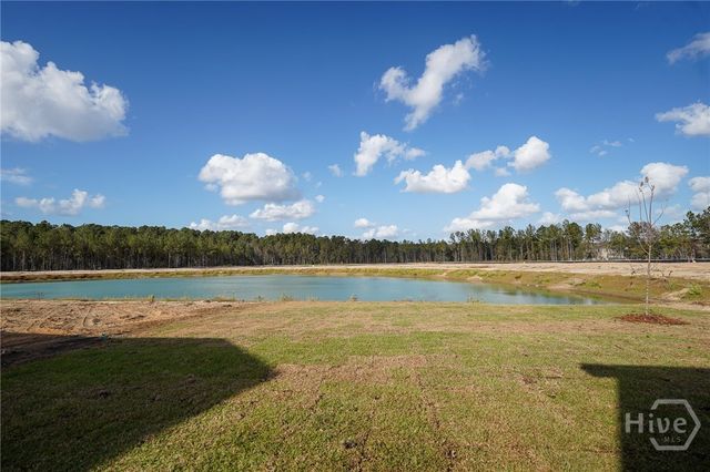 102 Fenway Street, Savannah, GA 31407