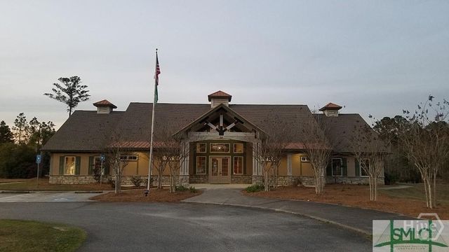 102 Fenway Street, Savannah, GA 31407