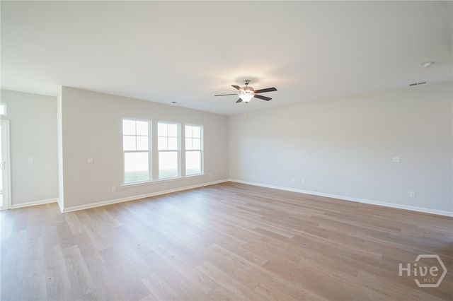 102 Fenway Street, Savannah, GA 31407