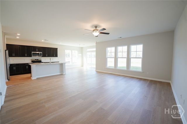 102 Fenway Street, Savannah, GA 31407