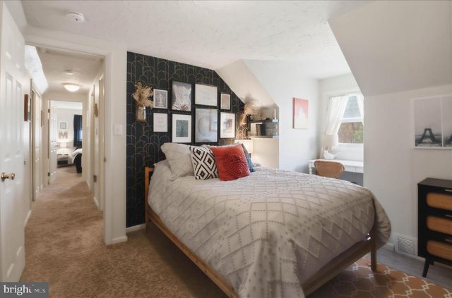 213 SKYLARK RD, Lititz, PA 17543