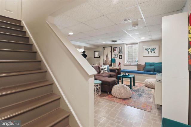 213 SKYLARK RD, Lititz, PA 17543