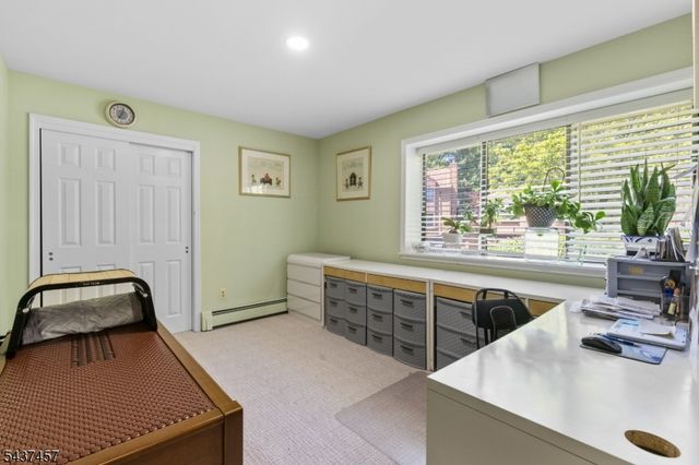 19 Schindler Dr, Rockaway Twp., NJ 07866