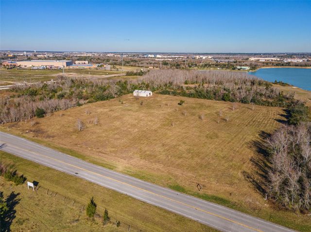 9702 Monticello Drive, Texas City, TX 77591