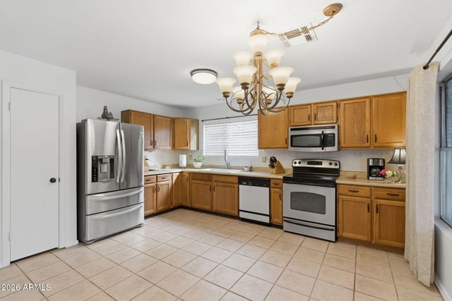 7119 W OCOTILLO Road, Glendale, AZ 85303